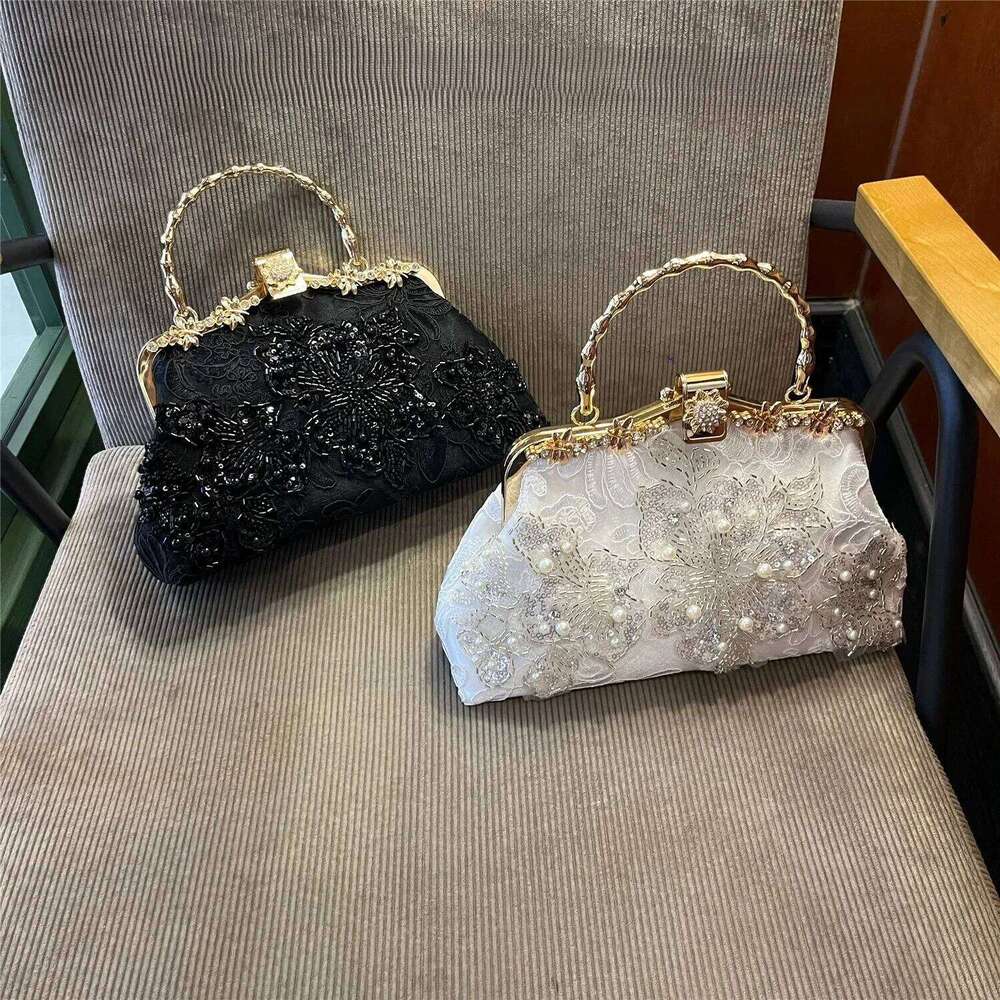 Embroidered Banquet Pearl Portable Chain Crossbody Evening for Women Rhinestone Purse Crystal Bag Handbags