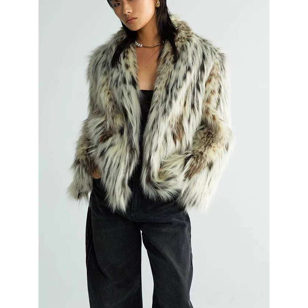 Winter Colorful Thickened Warm Hairy Shaggy Faux Fox Fur Coat Women Short Loose Fluffy Jacket 2025