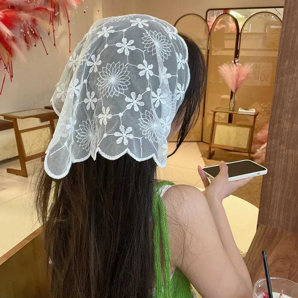 Retro Lace Bandana Headband Floral Hair Scarf Bohemia Triangle Headscarf White Hair Bands for Women Girls Fashion Sweet Kerchief W250602