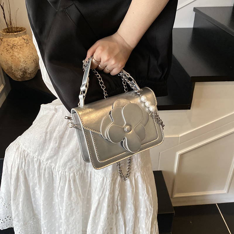 designer casual bag Women's Bag 2025 New Summer Fresh Literary Flower Small Square Bag Sweet Cute Crossbody Underarm Bag Trend