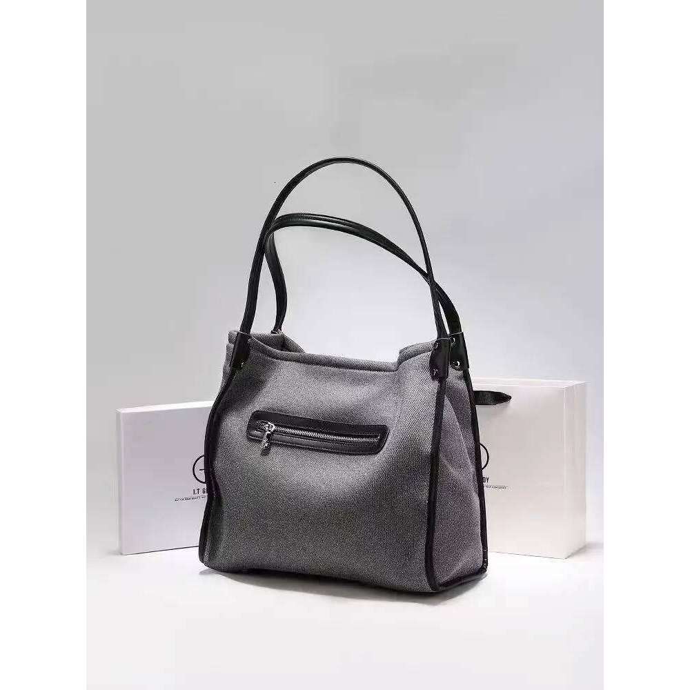 Large Capacity Fabric Bucket Fashion Design Bear Doll Casual Tote High Quality Women Handbag Lady Purse Shoulder Bag