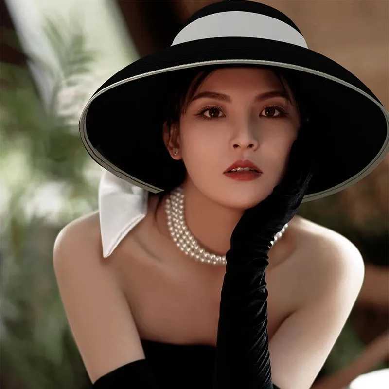 2025 Hepburn Sun Hats Women Summer Sunscreen Straw Hat Female Designer Retro Bow French Elegant Hat Big Brim Sunshade Beach Hat W250602