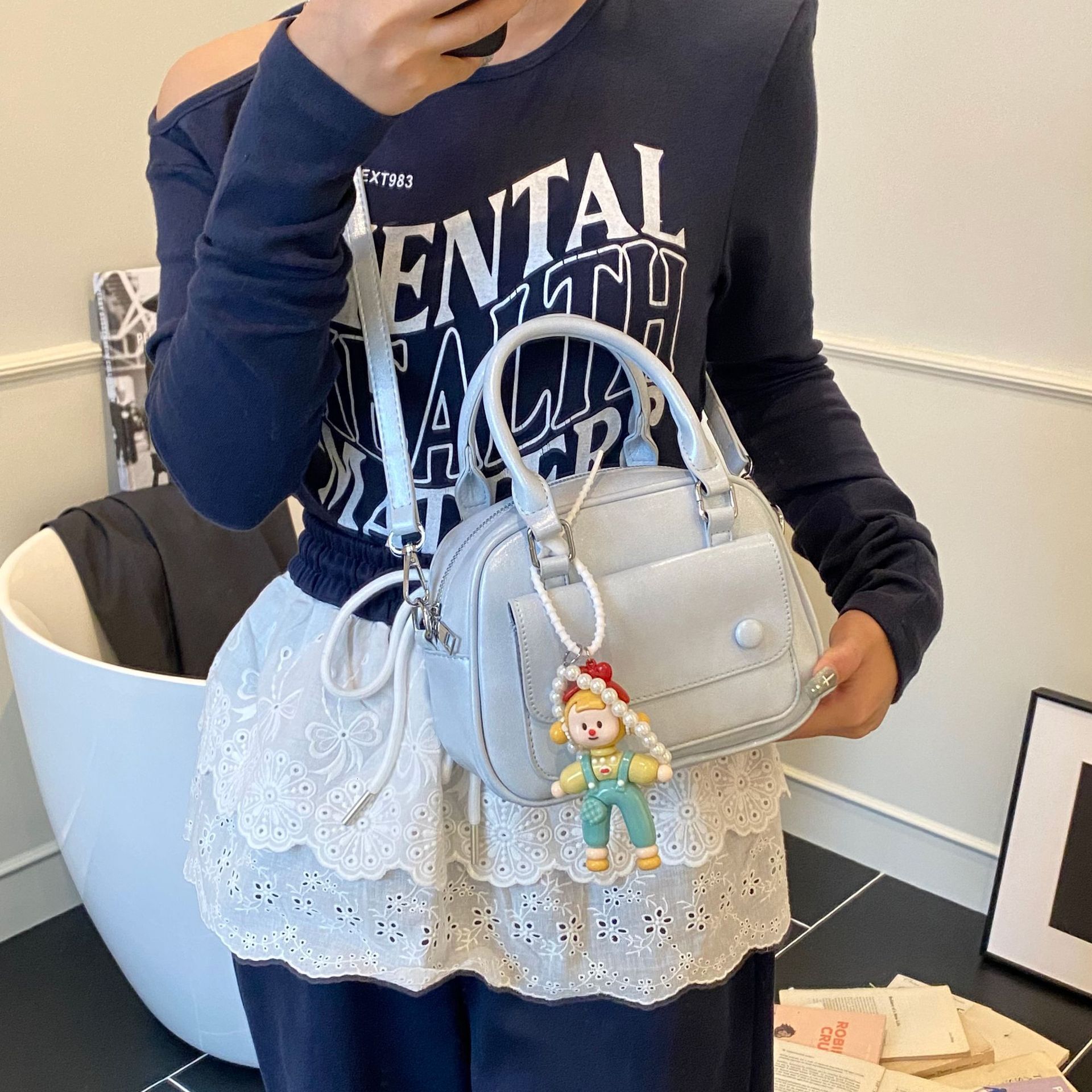 designer High-end Niche Design Handbag for Women 2025 New Korean Fashion Commuter Versatile Shoulder Bag Crossbody Bag