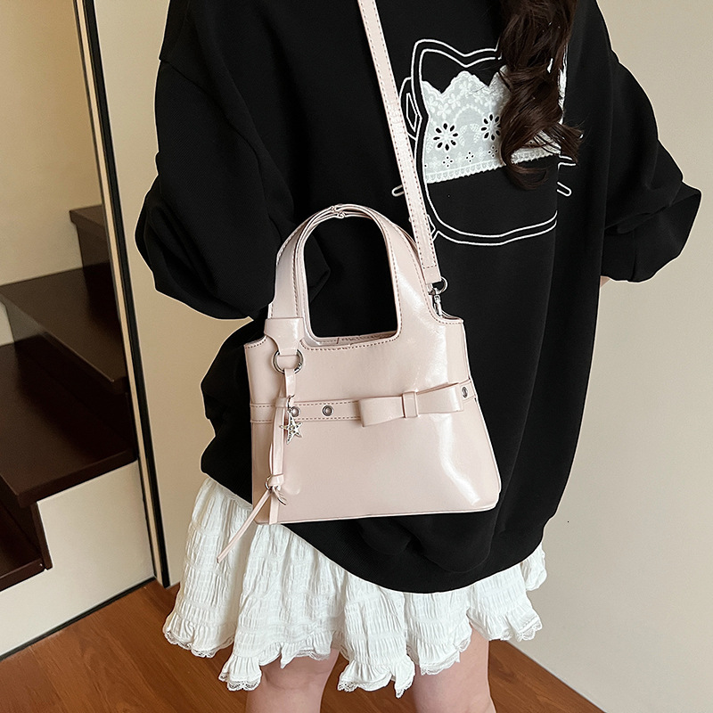 designer 2025 New Korean Style High-End Bowknot Handbag Fashionable Luxurious Versatile Commuter Shoulder Crossbody Bag
