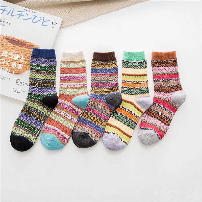 Winter New Products Warm Thicken National Wind Womens Wool Medium Tube Socks Factory Wholesale 5 Pairs T250602