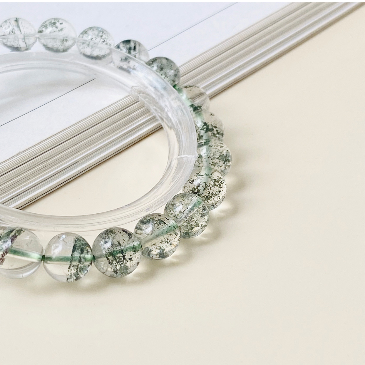 Natural crystal, green ghost crystal bracelet,Green Phantom Quartz,wuxing implied meaning Wealth consolidation Field stabilization Willpower strengthe