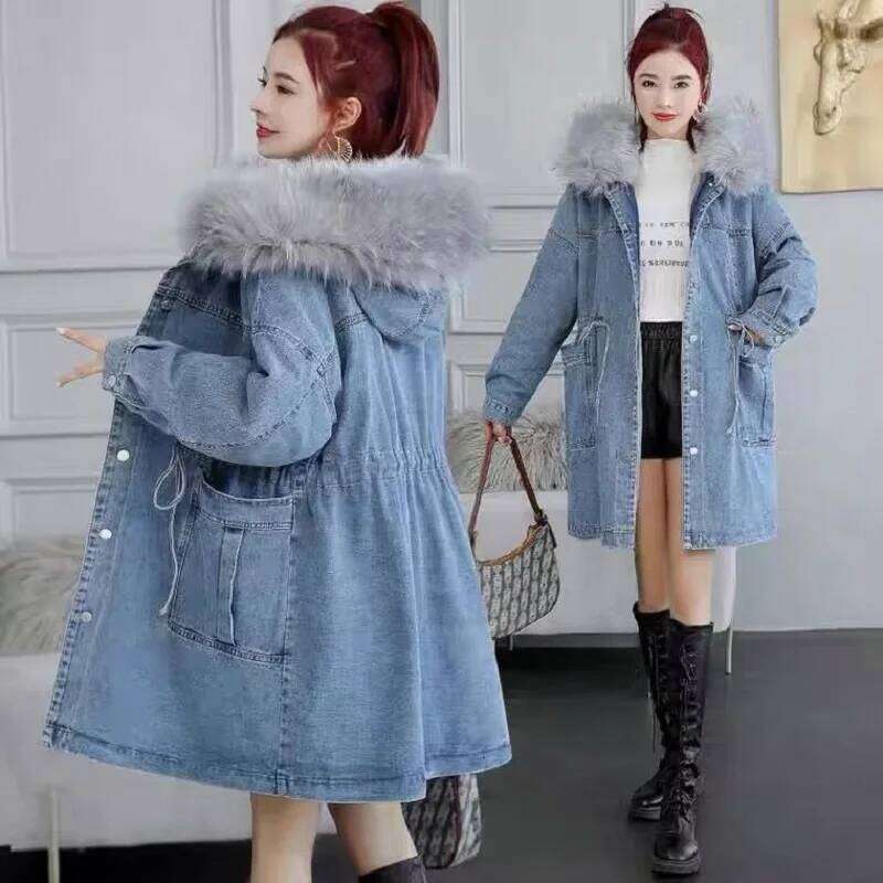 Women Jeans 2024 New Winter Coat Thick Wool Denim Jacket Korea Loose Fur Collar Hooded Long Clothes Female Outerwear R375