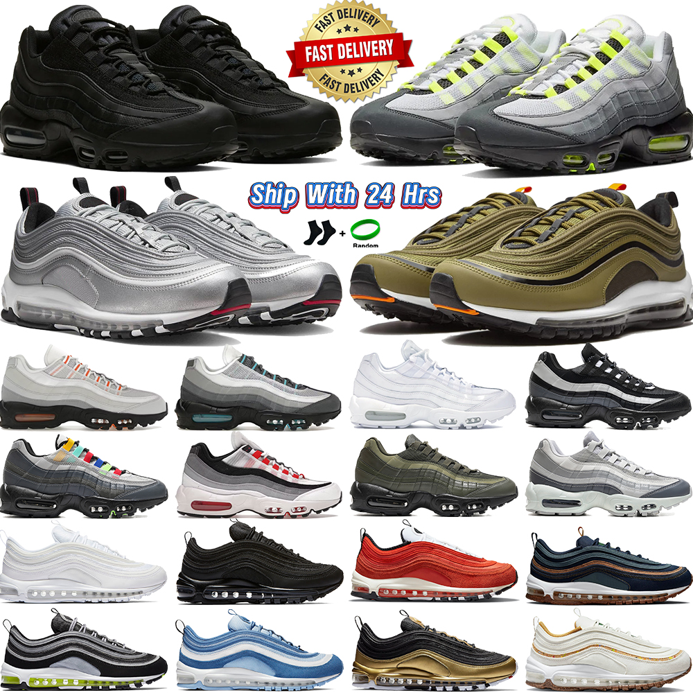 Big Size running shoes for men women designer sneakers triple black white neon grey midnight navy gutta green silver bullet outdoor mens womens trainers Eur 36-48