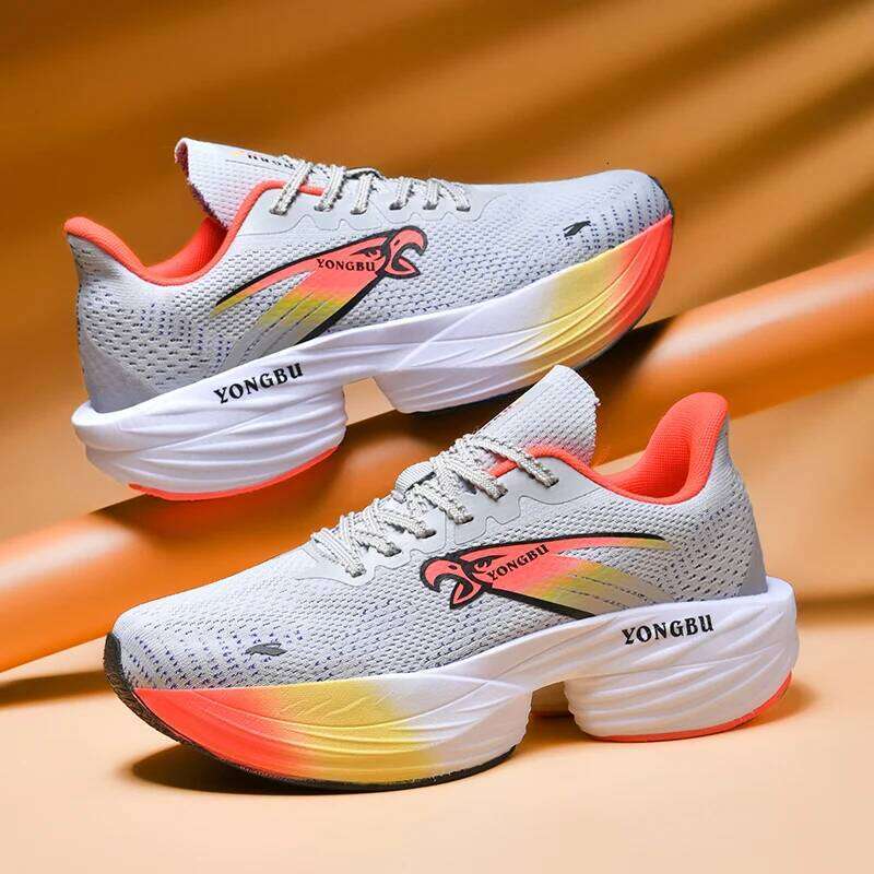 Marathon Air Cushion Carbon Plate Sports Run nin g Shoes Men Breathable Lightweight Women Comfortable Nonskid Speciality Sneakers