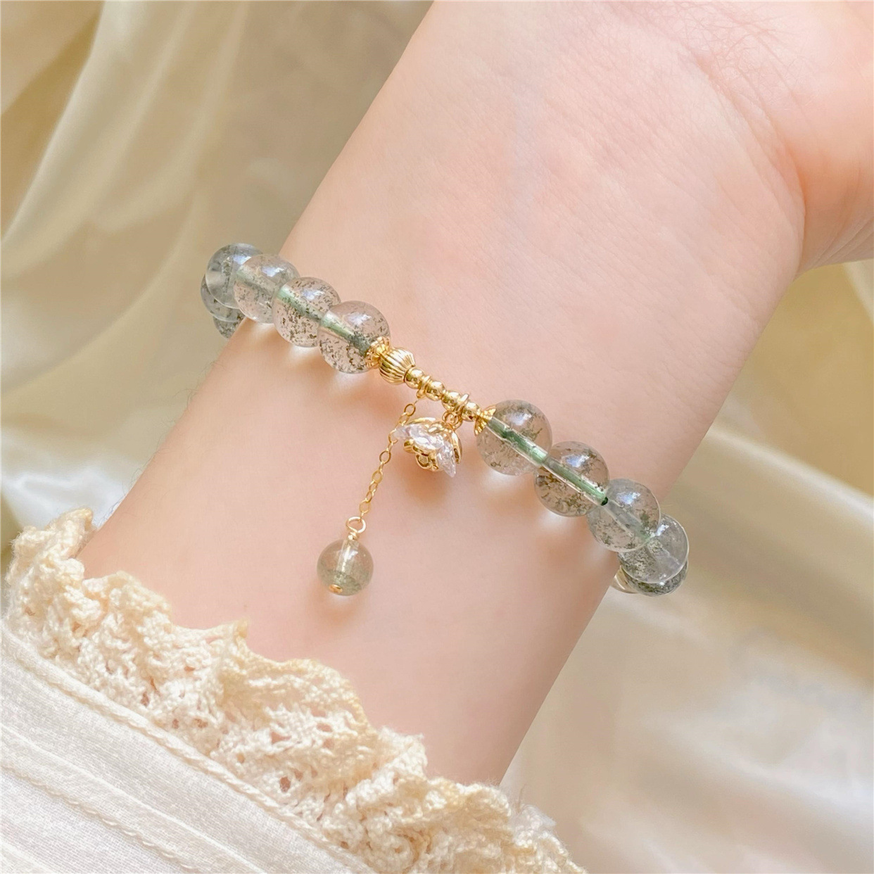 Natural crystal, green ghost crystal bracelet,Green Phantom Quartz,wuxing implied meaning Wealth consolidation Field stabilization Willpower strengthe