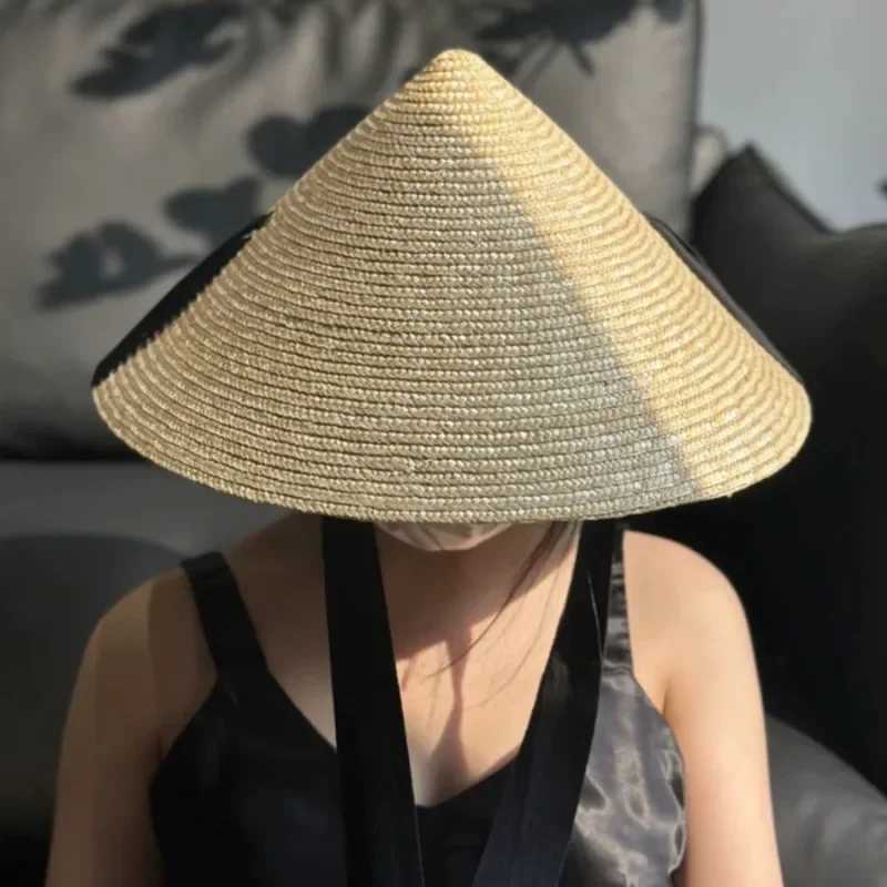 French The Pointed Top Natural Wheat Straw Sun Hats Womens Retro Pastoral Straw Hat Seaside Vacation Lace-up Big Brim Beach Hat W250602
