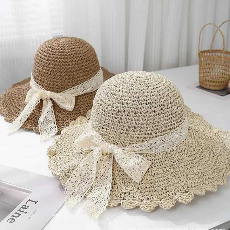 Womens Sun Hats Adjustable Straw Hat With Lace Bow Sun Protection Wide Brim Summer Elegance Beach Accessories 2025 Fashion New W250602