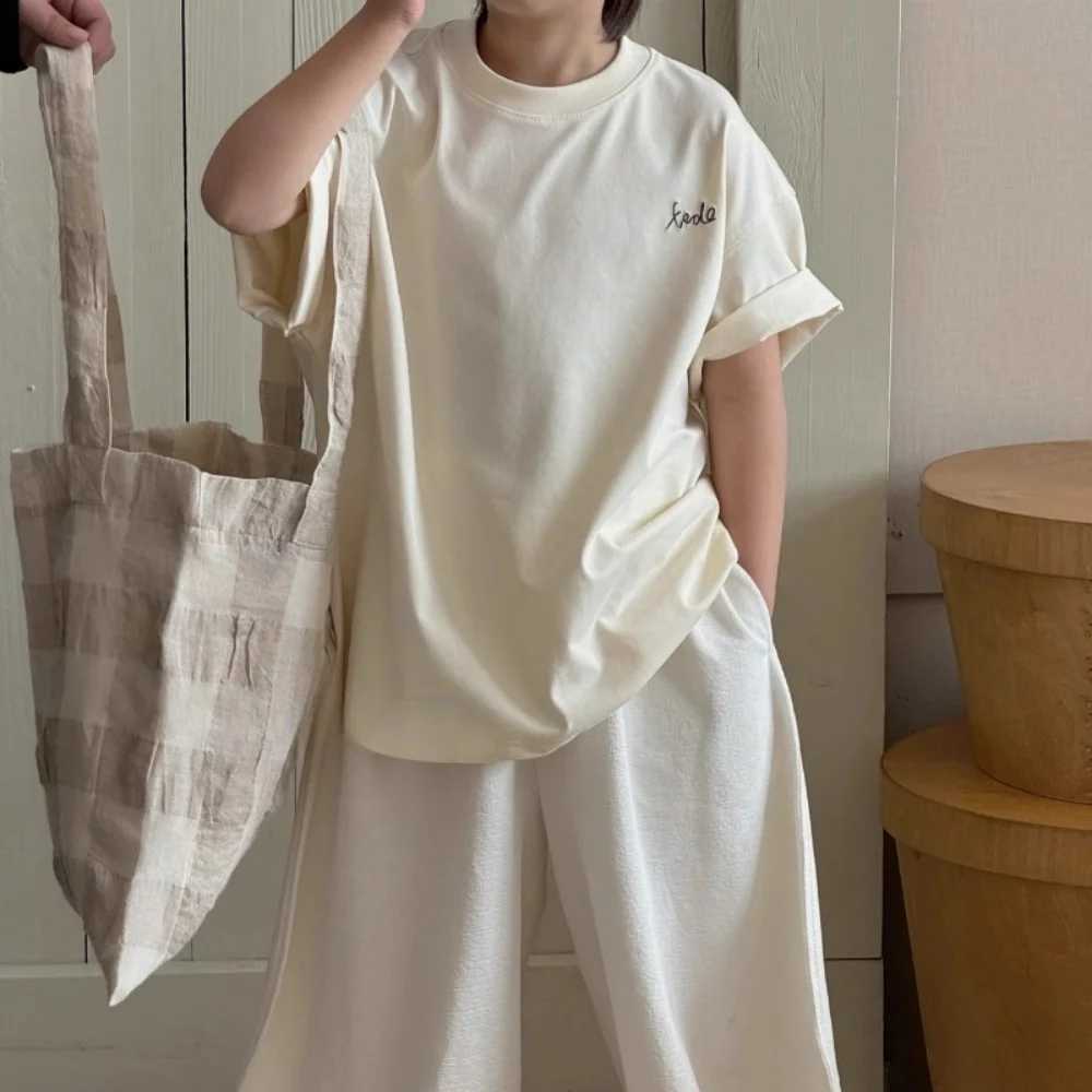 Childrens Short-Sleeved T-Shirt for Boys and Girls Pure Cotton Drop Shoulder Mid-Sleeve Summer Fashion Style T250603