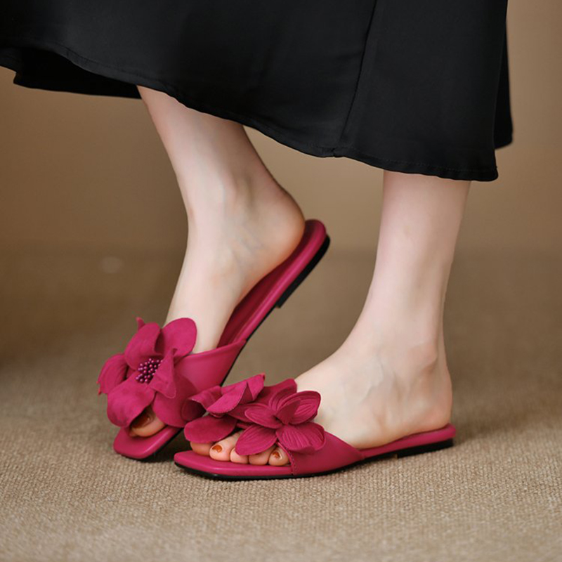 designer sandals summer beach slides flat bottom slippers slip-on sliders fashion square head slipper open-toe flower embellished rose red half-slippe