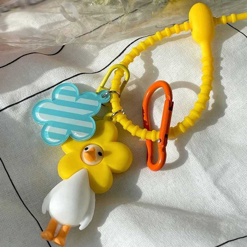 Cute Cartoon Yellow Duck Keychain Fashionable Student Pendant Exquisite Personalized Small Gift Accessory XJ250602