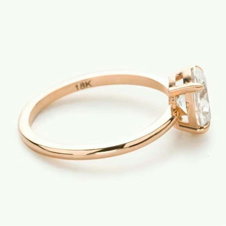 Wholesale Classic Engagement Rings High End Moissanite Diamond Rings Womens Fashion Jewelry