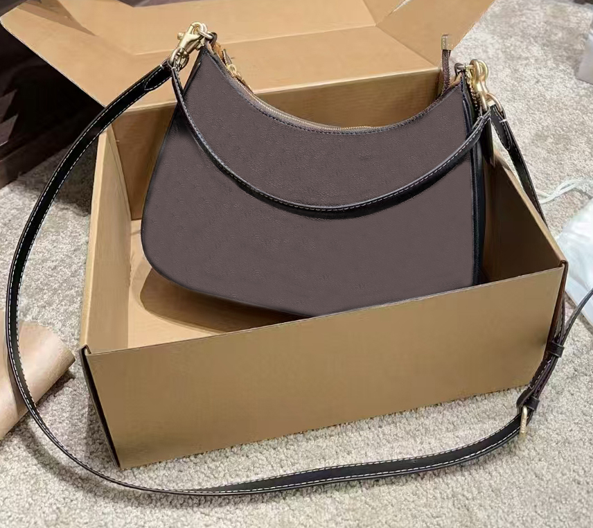 Shoulder Bags Large size Crossbody bag Underarm bag High Quality Leather Designer tote branded handbag laptop beach shoulder casual