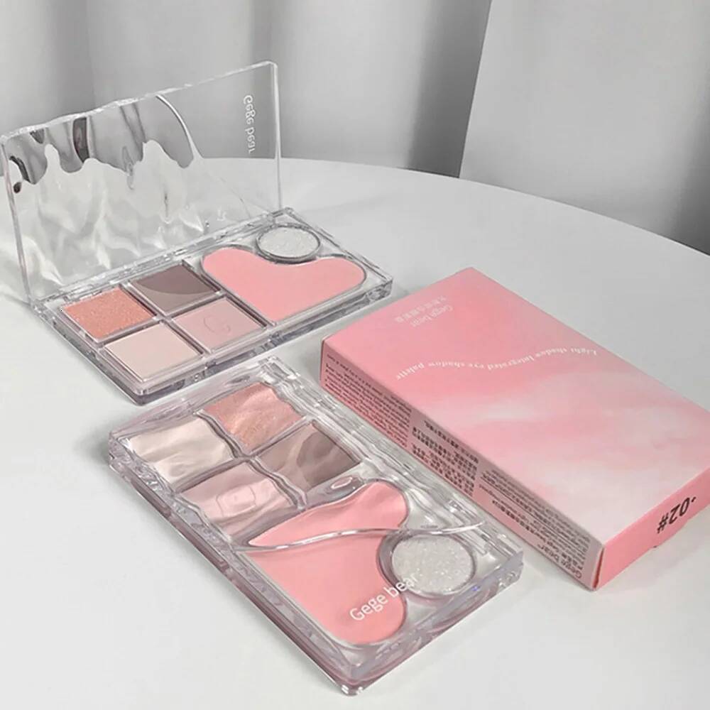 Pinky Heart Gege Bear Matte Pearlescent Earth Color Sequin Long-Lasting Eyeshadow And Contour Palette