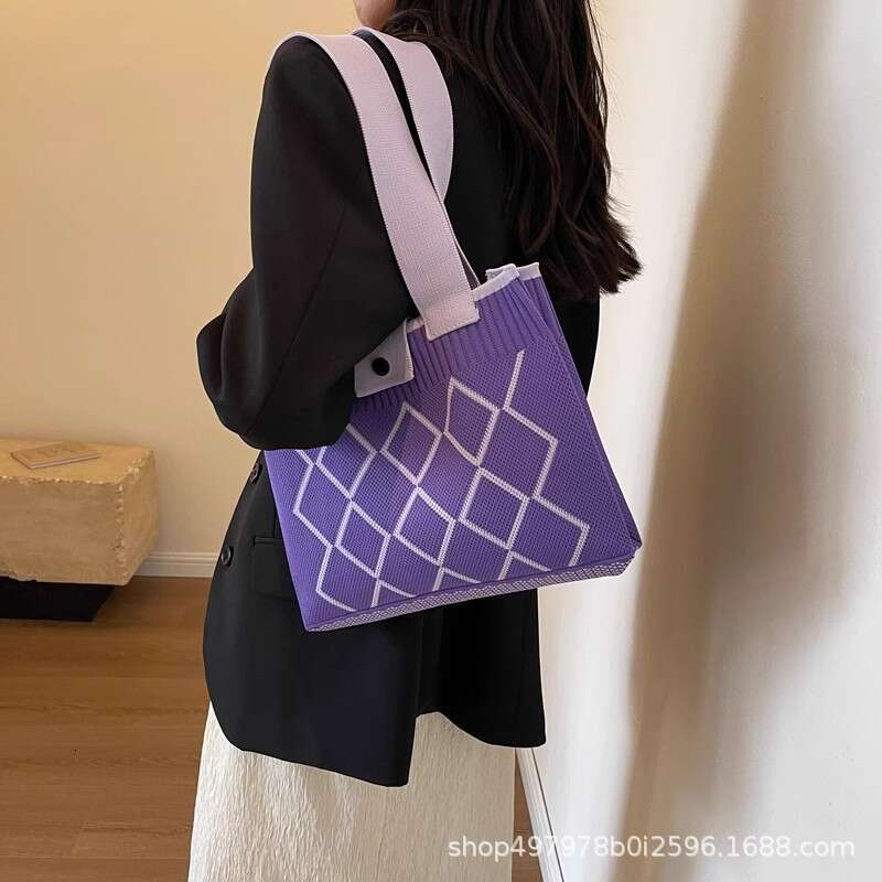 Korean Style Knitted Wool for Women 2024 New Fashion Large Capacity Handbag Versatile Commuter Shoulder Tote Bag