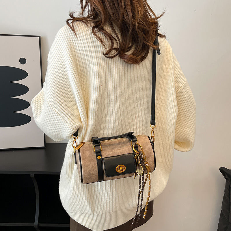 High Quality New Free Designer Bag Live Broadcast Cylindrical 2024 Small Square High-quality Texture Single Shoulder Diagonal Cross Bag Niche Design H