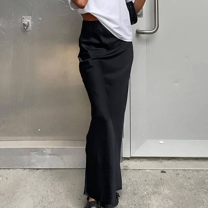 Early Spring Commuting Style Solid Color Satin Half-length Skirt Elegant And Beautiful Street Fashion Lady High Waist Skirt 250603