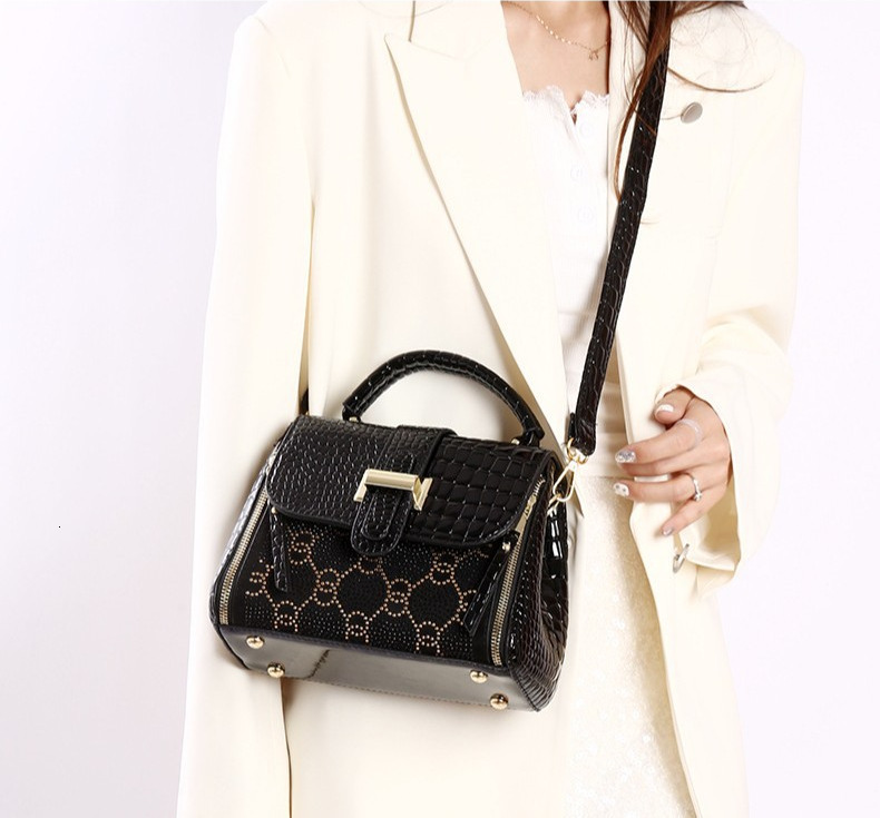 Brand Quality New Style Fashion Crocodile Pattern High-Quality Handbag New Trend Simple Versatile Shoulder Crossbody Bag for Women New Free Delivery D