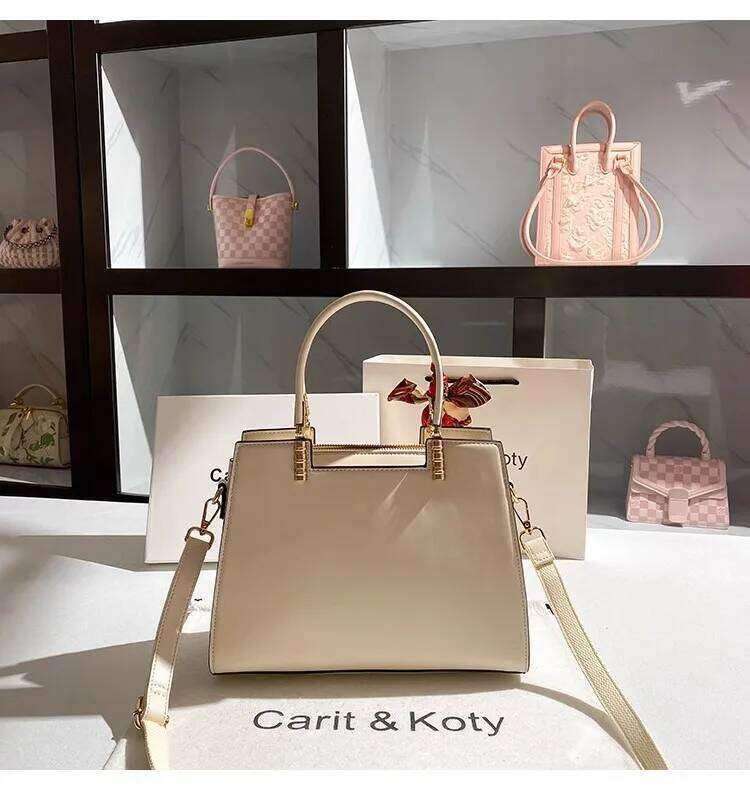 Large Capacity Casual Tote High Quality Fashion Embroidery Floral Women Handbag Lady Purse Shoulder Messenger Bag