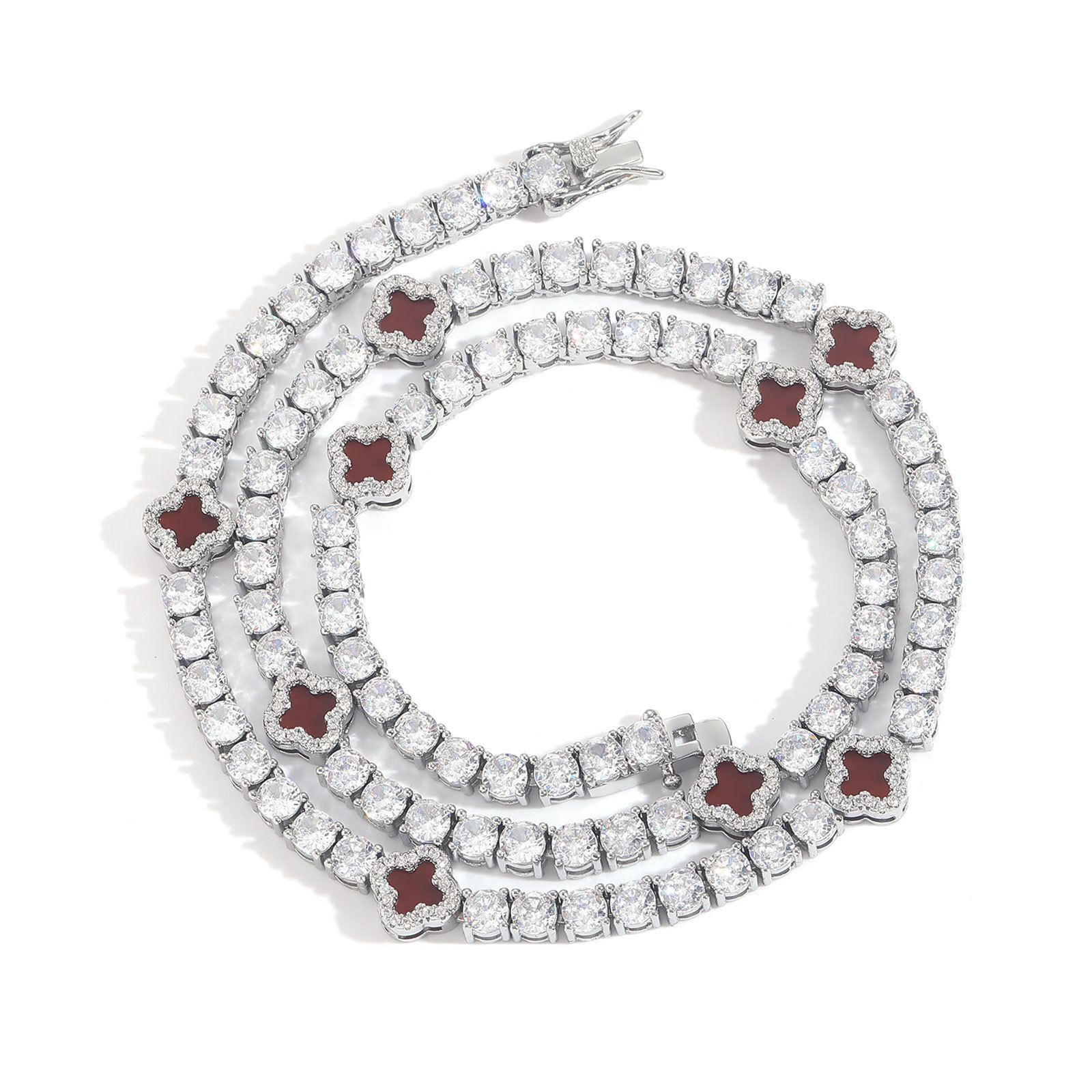 Ins style red clover diamond studded tennis chain necklace exquisite and high-end collarbone chain accessory Moissanite pendant