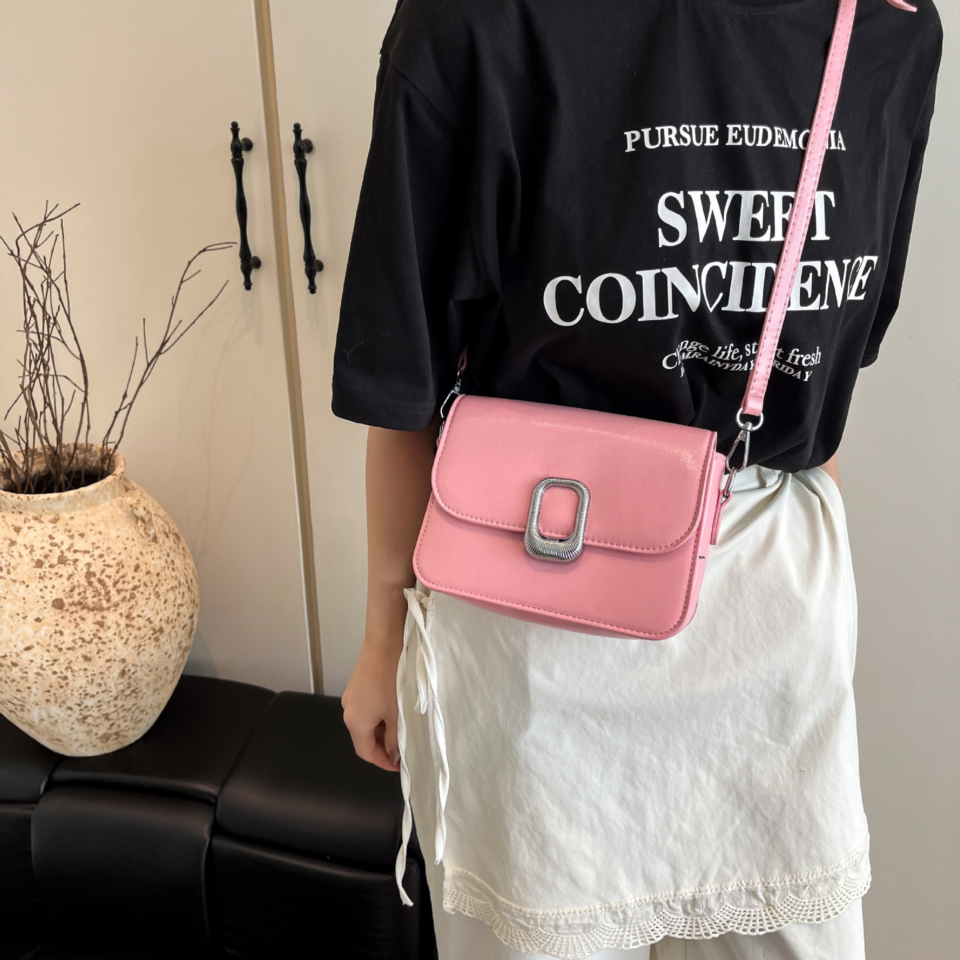 designer High-Quality Texture Underarm Small Square Bag for Women 2025 Spring New Light Luxury Retro Simple Fashion Single Shoulder Crossbody Bag