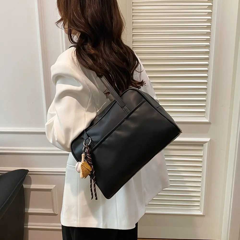 Women Fashion PU Leather Shoulder Bag Large Capacity with Pendant Crossbody Bags Y250603
