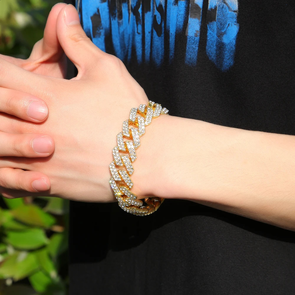 UWIN 18mm Zinc Alloy Cuban Chain Bracelet for Men Two Rows Bling Rhinestone Bracelets Fashion Hip Hop Jewelry for Drop 250530