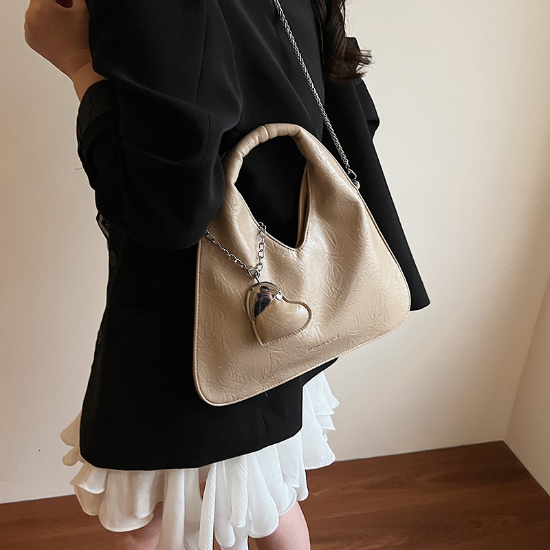 designer Niche Design Triangle Handbag for Women 2025 New High-end Fashion Exquisite Chain Shoulder Crossbody Bag