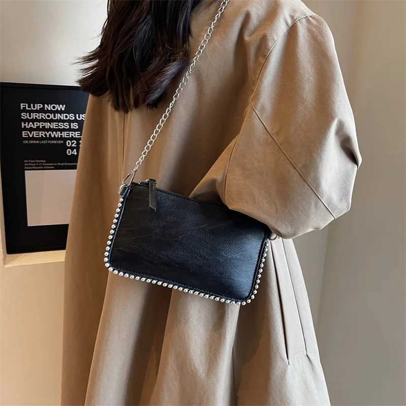 Solid color Design Crossbody Bags For Women Fashion Chain Mobile Phone Purses Fashion Shoulder Messenger Bag Sac A Main Female Y250603