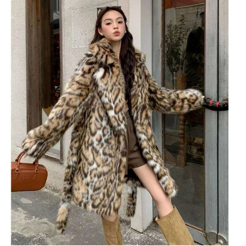 High quality Winter Animal Leopard Faux Fur Extra Long Coat Full Sleeve Warm Shaggy Jacket Loose Outerwear