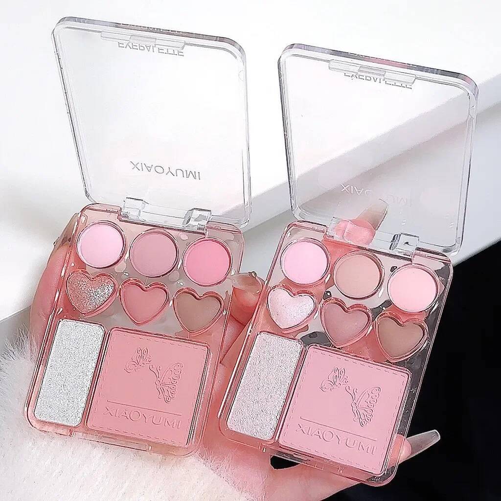 Heart-shaped 8-color eyeshadow tray with blush highlight matte, glitter, high-gloss effect - pink, berry, brown, tone