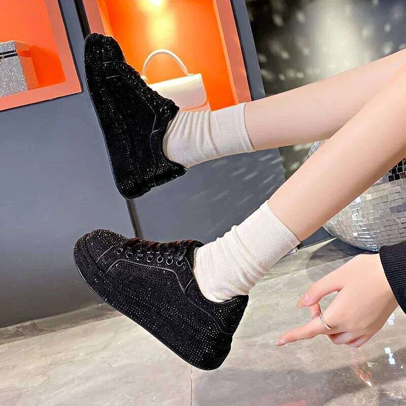 2025 New Women Platform Rhinestones Thick-Soled Black Designer Shoes Shining Crystal Trend Casual Sneakers