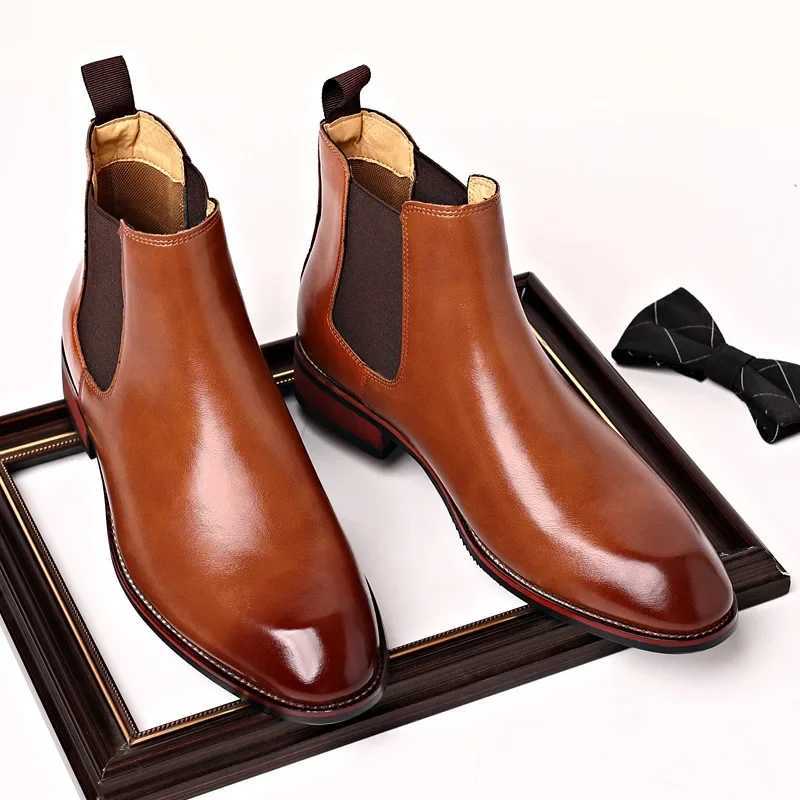 Mens Classic Retro Chelsea Boots Mens Fashion Leather Ankle Boot Men British Style Brogue Short Boots High-top Casual Shoes NewXJ250602
