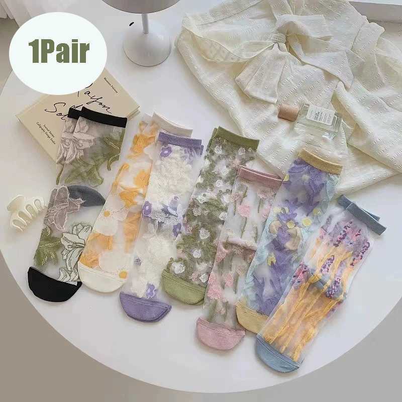 1 Pair Womens France Floral Ultra-Thin Transparent Crystal Silk Socks New Sweet Cute Japanese Summer Mid-Tube Elastic SocksT250602