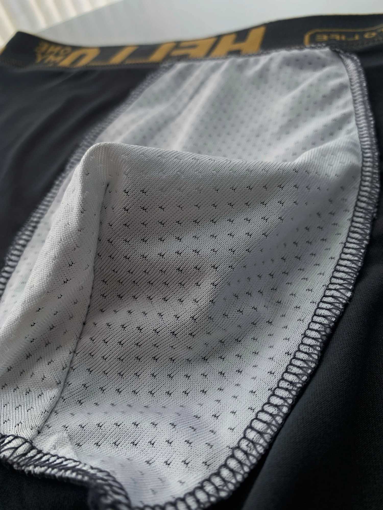 3/5pcs/multi-style mens underwear black and gold printed boxer briefs trendy personality briefs mens comfortable boxers W250603