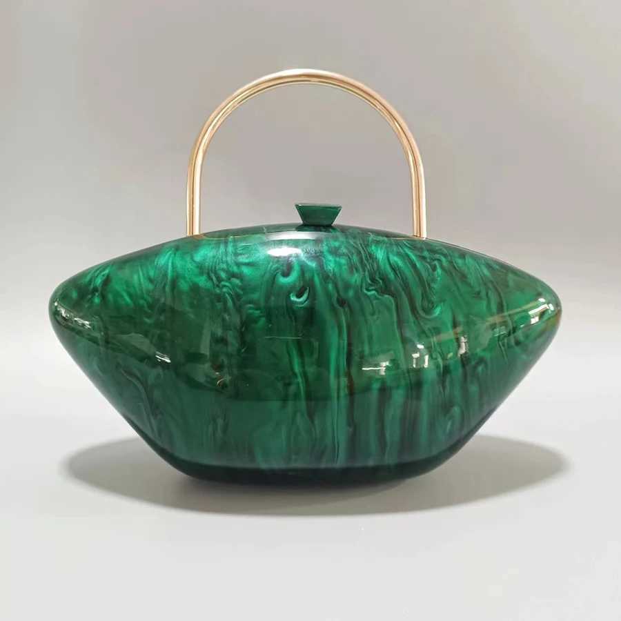 Designer Acrylic Shell Shape Clutch Bag Pearl White Women Evening Party Bag Cute Metal Handle Shoulder Crossbody Bag Small Purse Z250603