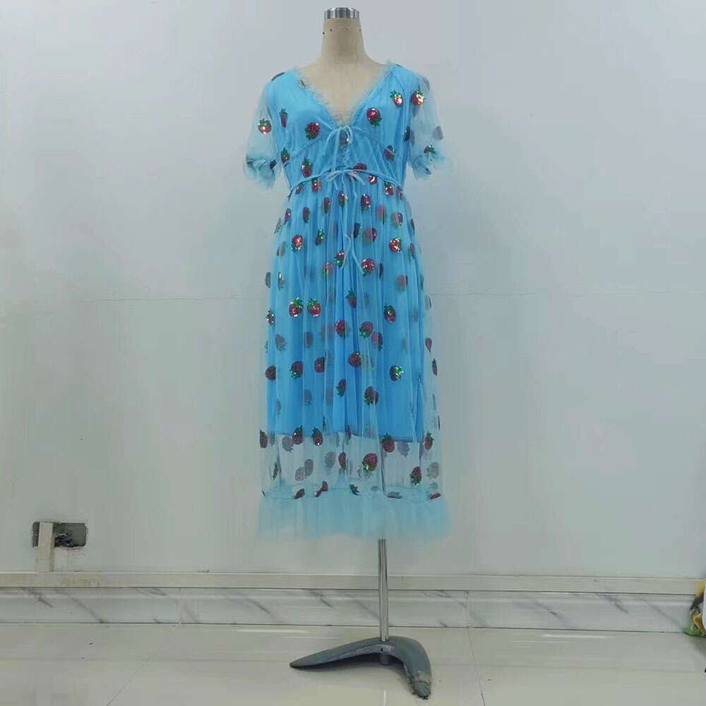 French Style Strawberry Four-Color Sequin Sweet Long Mesh Tie Slim Fashion Dress B5
