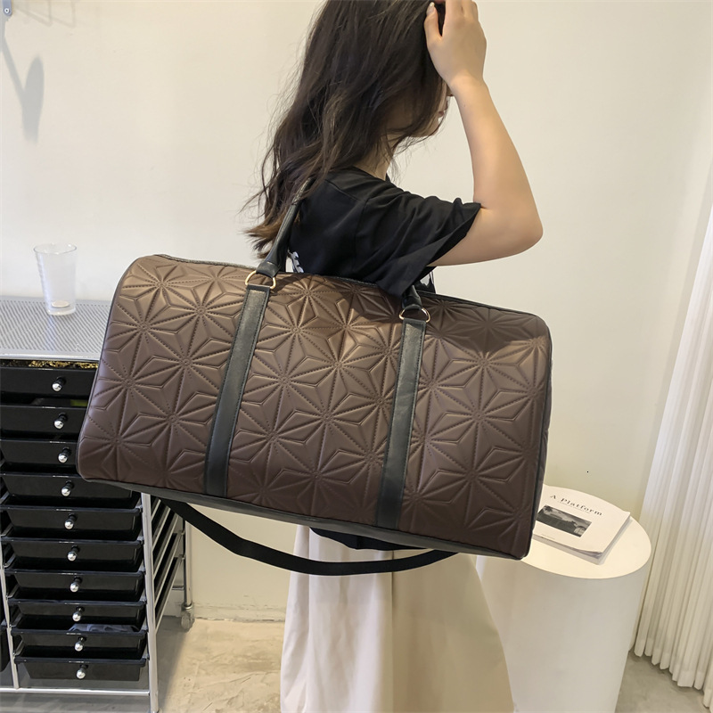 Travel New Versatile Nylon Large Capacity Shoulder Fashion Handheld Tote Crossbody Commuter High-Value Bag
