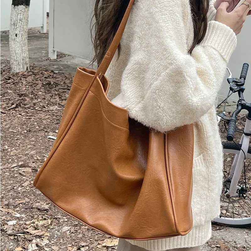 Simple Large Capacity Womens Shoulder Bags Retro Solid Color Pu Leather Ladies Tote Shopping Bag Fashion Casual Female Handbag W250602