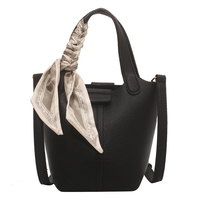 designer Fashion Crossbody Bag for Women 2025 New Stylish High-end Retro Handbag Simple Shoulder Bag
