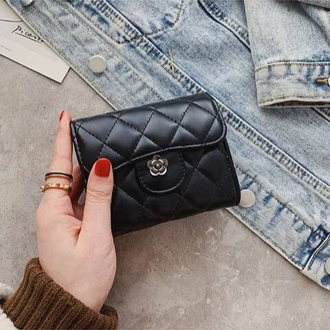 2025 New Women's Wallet Classic Embroidery Designer Thread Grid Black Multi Layer Card Bag 4