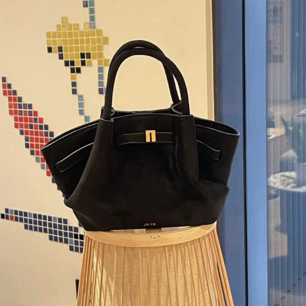 JW PEI Dumpling Bag New Small Womens Shoulder Crossbody Bag High Quality Handbags Womens Medium Suede Handbag W250602