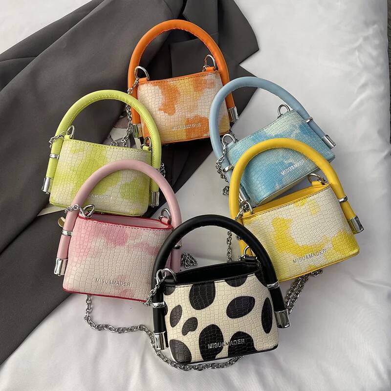 2025 new crossbody bag, new designer women's crossbody bag, girls' shoulder bag, trendy single shoulder bag