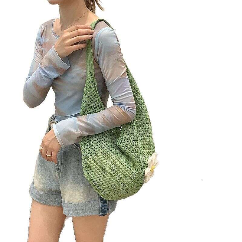 Summer Handwoven Women's 2025 New Shoulder Large Capacity Tote Beach Vacation Straw Bag