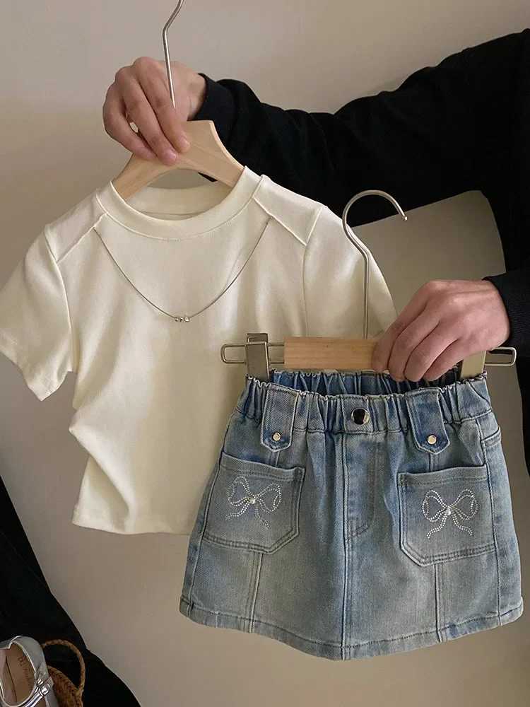 T-Shirts Tide Childrens Clothing New Girl Design Sense T-shirt Tops Versatile Bow Knot Cowboy Short Skirt 2024 Round Collar T250603