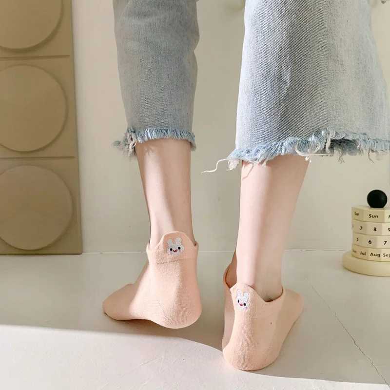 5 Pair Cute Embroidery Animal Women Socks Spring Summer Short Shallow Mouth Fashion Rainbow Female Low Cube Socks SetT250602